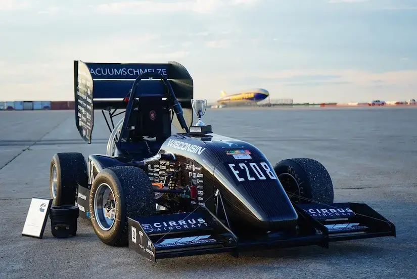 Wisconsin Racing’s 2018 all-wheel-drive electric car