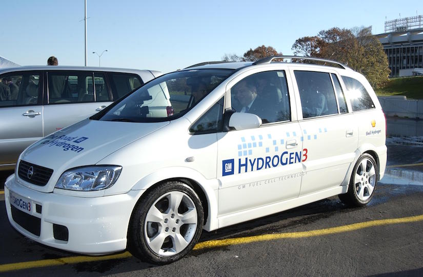 Photo of GM’s Hydrogen 3 fuel cell vehicle