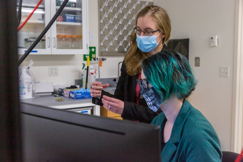  Ashley Hiebing and Colleen Witzenburg in lab