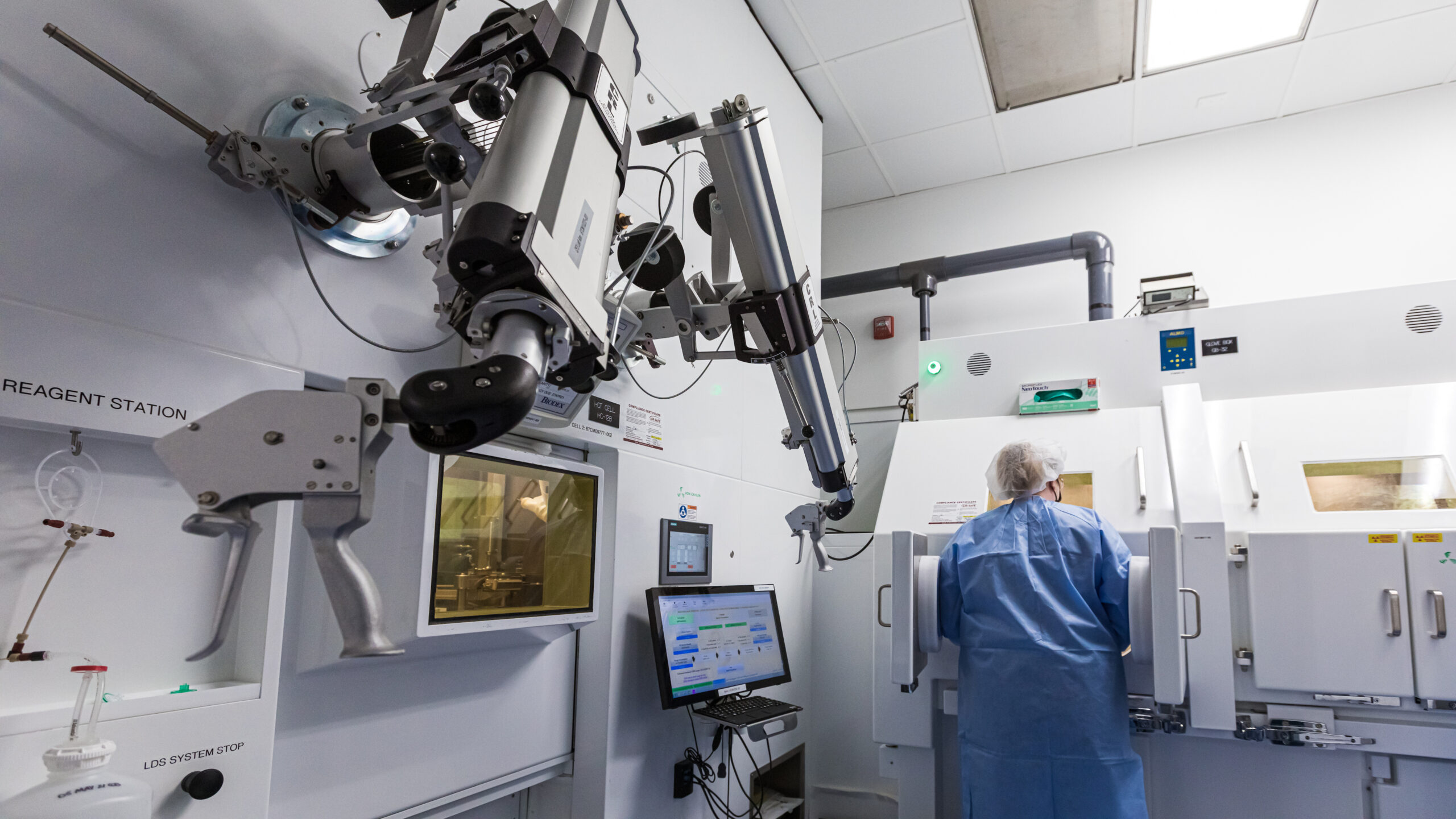 From isotopes to internships, UWMadison partnership energizes growing