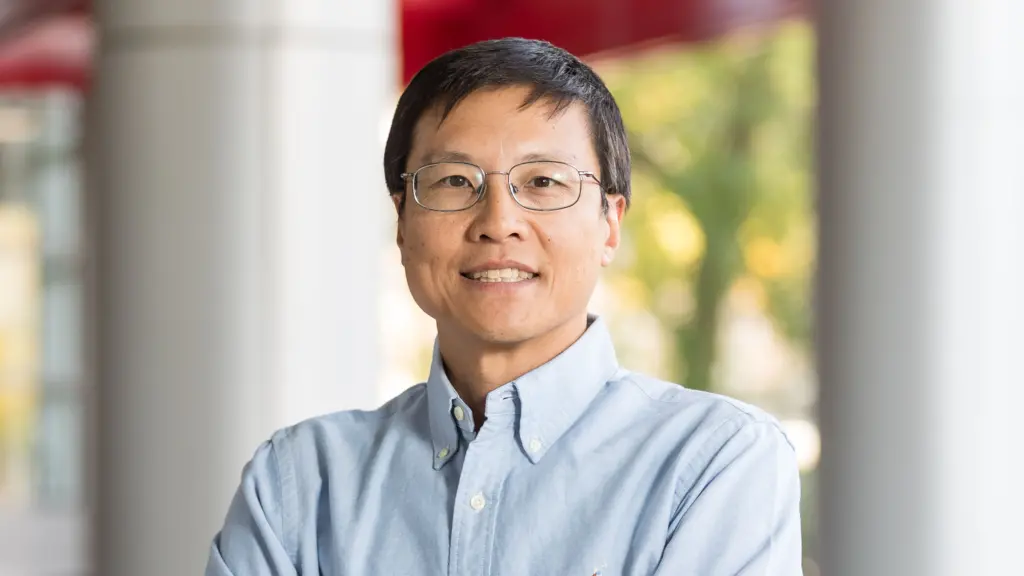 Hongrui Jiang