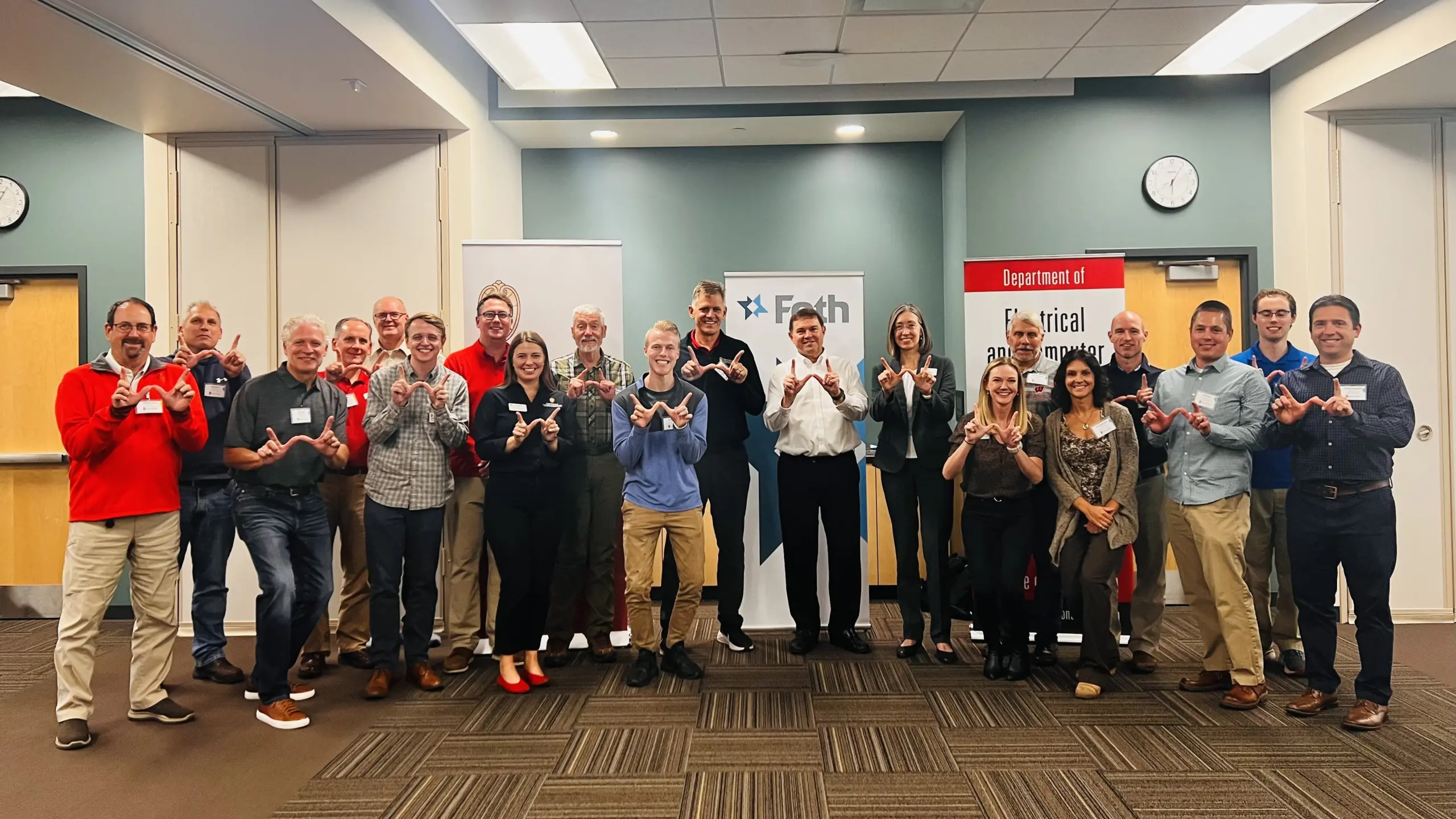 CoE badger alumni gather near Green Bay