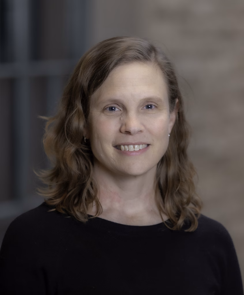 Professor Jennifer Dunne is the Director at the Center for Engineering Sustainability and Resilience. Here, she meets with her students at the Tech Williens Wing Atrium within the Robert R. McCormick School of Engineering and Applied Science at Northwestern University. (Photo: Heather Eidson)