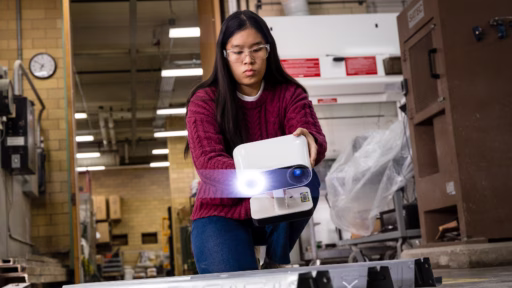 Jacknetson Naw scans a steel structure