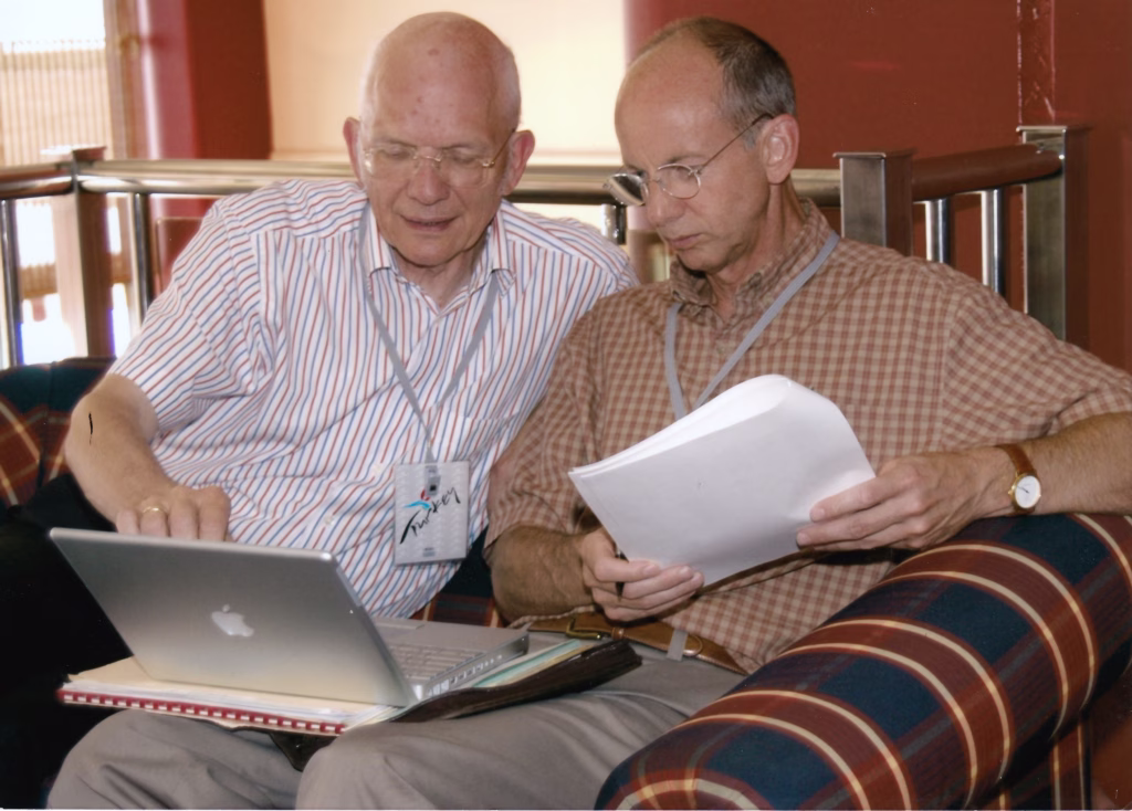 Neil Duffie Collaboration-with-Hans-Peter-Wiendahl