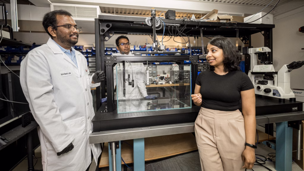 Aarushi Bhargava and researchers in the lab